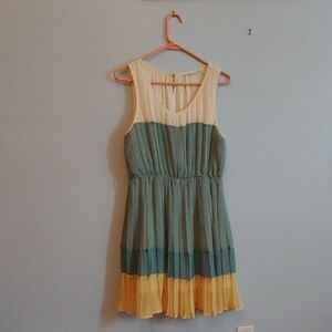 Pleated Color-stripe Dress